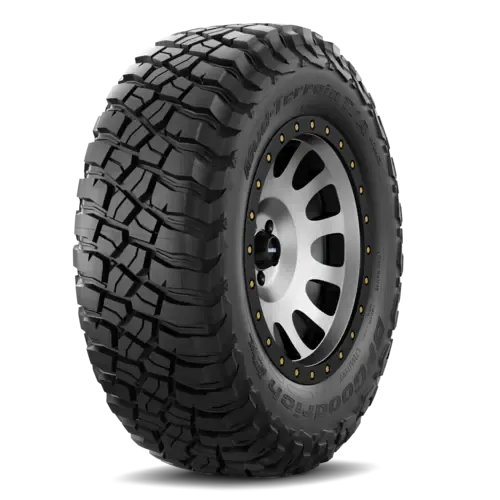 BFGoodrich Mud-Terrain T/A KM3 235/75 R15 110Q