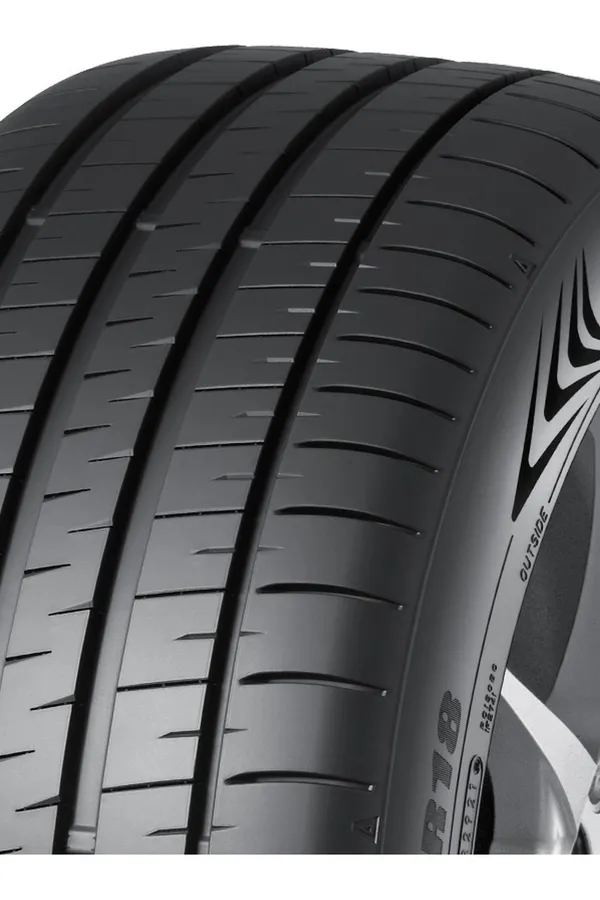 Dunlop SP Sport Maxx 060+ 225/45 R18 95Y XL